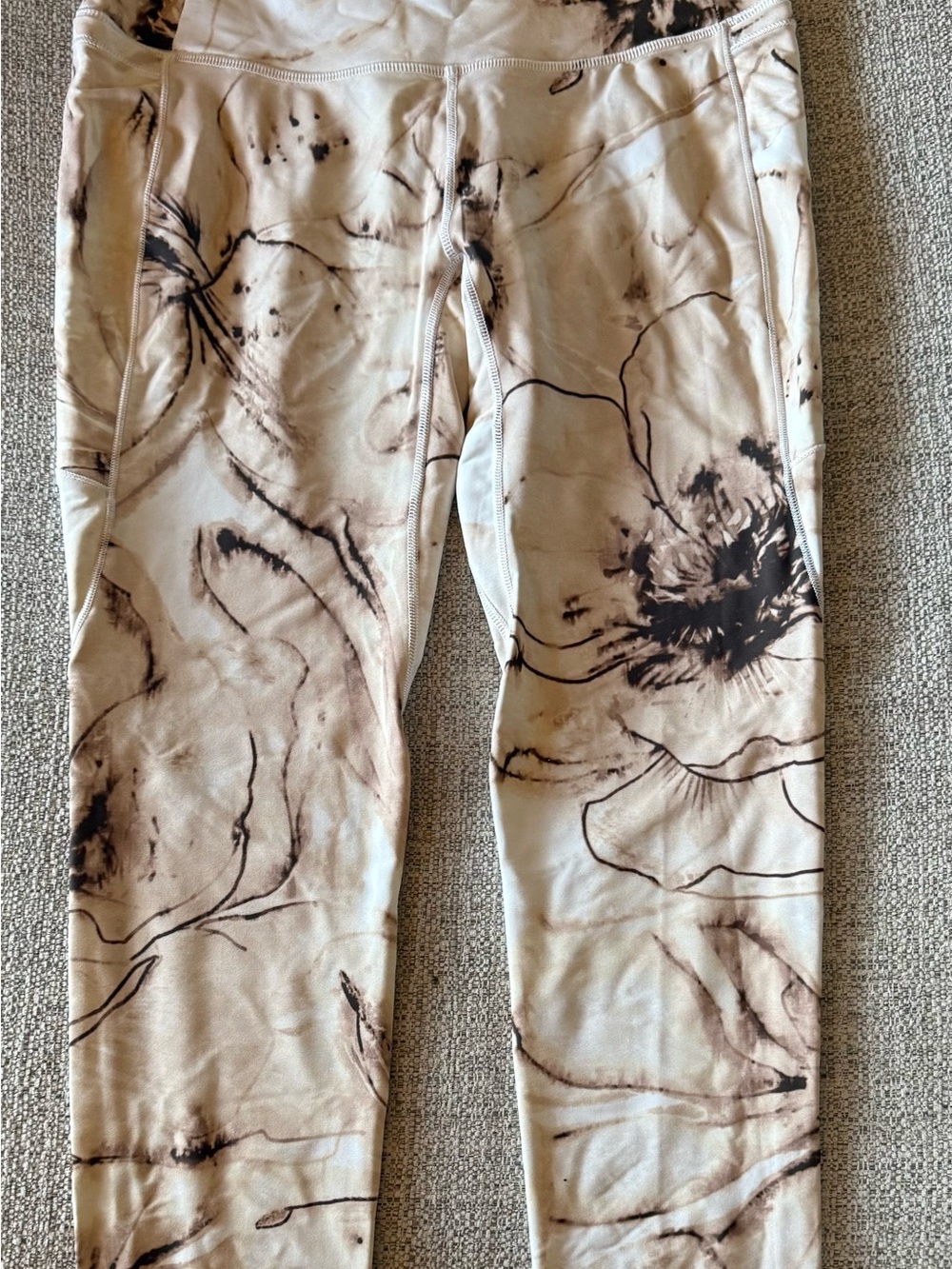 CALIA by Carrie Underwood Beige Floral Print Leggings